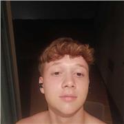 Alumno de Fp superior con el bachillerato de humanidades superado. Con unas media de 7 en castellano y una media de 7.82 en hist.